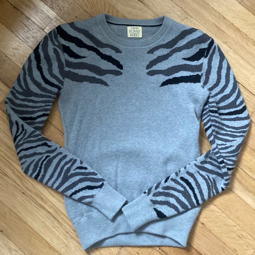 Torn by Ronny Kobo sweater XS